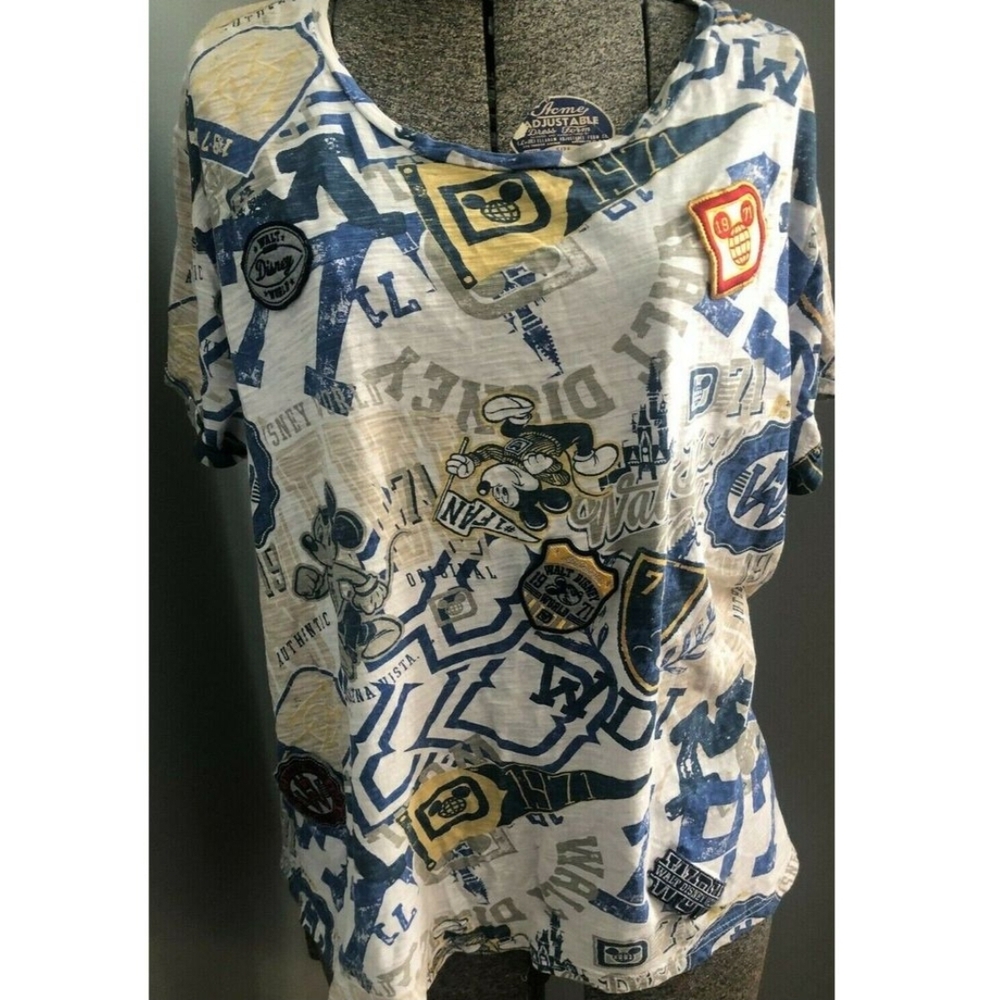 Disney Blue and Yellow Graphic Tee